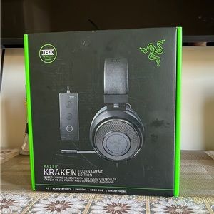 Razer Kraken Tournament Edition Gaming Headset for PC, Xbox, PS4, Nintendo/NEW